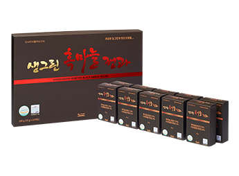 Honeyed black garlic slices